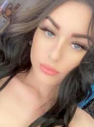 Daily Star в X: „Cooper Anthony William Bunney, 23, and Bella-Louise Rose  Scheibel, 21, allegedly used fencing wire to try and strangle their victim,  Samuel Harry Wilcox, along with using a shotgun