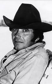 Everybody singin' in the kitchen bangin' on the pots and pans. Outlaw Country Mixtape Best Songs Of Bobby Bare Rate Your Music