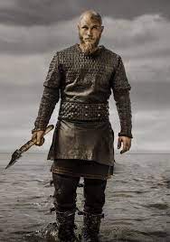 Vikings Tv Series Photo Vikings Ragnar Lothbrok Season 3 Official Picture Vikings Ragnar Vikings Tv Viking Costume