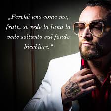 Leggi il testo della canzone scappati di casa di gue pequeno. Le Migliori Frasi Di Gue Pequeno