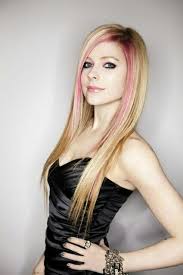 Avril Lavigne Hairstyle Womens Hairstyles Hair Styles