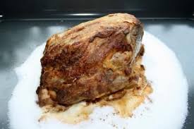 Das Perfekte Salzbraten Mit Schweinekamm Im Stuck Und Salz Rezept Mit Bild Und Einfacher Schritt Fur Schritt Anleitung Den Her Rezepte Ideen Furs Essen Lecker