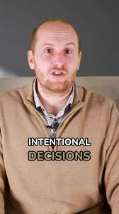 Want to avoid retirement disaster?, ▶️ Watch now:  https://youtu.be/deRnbb5dqXg, #RetirementPlanning #ChrisJardine  #FinancialFreedom #AvoidBrokeRetirement #FinanceTips #FinancialAdvisor ...