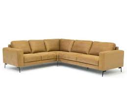 The dining table is where families gather to enjoy meals, swap stories, and make memories. Sofa Im Retro Stil Ab 1995