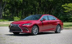 Prices and core equipment features. 2019 Lexus Es Review Pricing And Specs