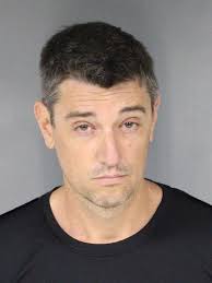 Seth Strange's Instagram, Twitter & Facebook