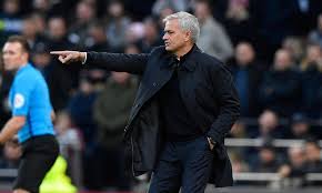 Tem feito um trabalho fantástico. Mourinho Nuno Espirito Santo E Melhor Treinador Do Que Era Jogador Maisfutebol