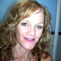 30+ "Julia Simpkins" profiles