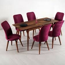 Ikea'nın yemek masaları sağlam, dayanıklı ve çoğunlukla açılabilen veya katlanabilen yemek masalarıdır. Yemek Odasi Salon Masa Sandalye Takimi Yatak Ideas