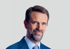 The Estée Lauder Companies announces new organisational structure and  leadership team