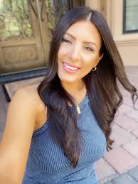 Hey, girl! So happy you're here! ❤️ It's been a minute since I formally  introduced myself. My name is Alexa, founder and CEO here at By Alexa Rae.  I'm a wife, mom