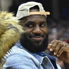 LeBron James Receives Standing Ovation From Cavaliers Fans During Game 4