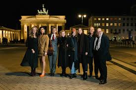 We did not find results for: Exklusives Foto Zur Berlinale Jennifer Salke Kevin Maclellan Jeff Wachtel Und Die Presseportal