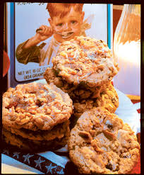 Maybe you would like to learn more about one of these? Preheat Oven To 350f In A Large Mixing Bowl Cream Margarine And Shortening Add Sugars Eggs And Vanilla Mix Well S Chip Cookies Eat Cookies Crispy Cookies