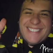 😂 ¡Aunque no lo crean, este es El Fantasma! 🤭 Perdió su barba en una  apuesta 😂 Apostó a favor del América 🦅 con Gerardo Diaz Y Su Gerarquia  que le fue