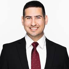 Hani Farah's Instagram, Twitter & Facebook