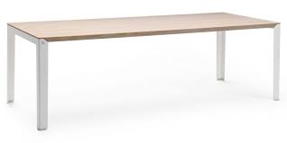 leolux kalia eettafel eettafel notenhout tafel