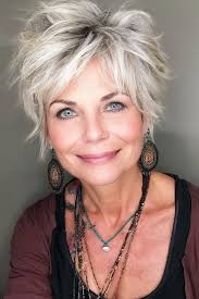 100+ Classic Short Haircuts for Older Women