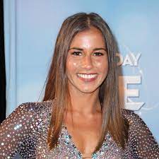 Erst am donnerstag hat sarah lombardi berichtet, dass alessio einen unfall hatte. Sarah Lombardi Sie Zeigt Ihre Susse Babykugel Gala De