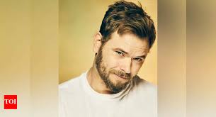 Kellan Lutz: Kellan Lutz reunites with Cam Gigandet for 'Desert Dawn'