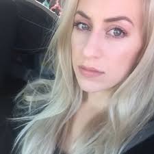 Emily Fleeks (@thomson_08)