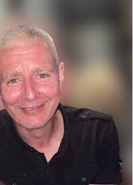 Lee Duff's Instagram, Twitter & Facebook