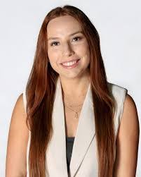 Laura Harrel's Instagram, Twitter & Facebook