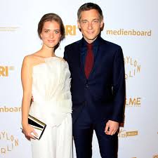 Volker bruch, tom schilling, katharina schüttler, miriam stein, ludwig trepte. Lost In The Labyrinth Liv Lisa Fries And Volker Bruch At Various