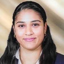 Dana Caraballo's Instagram, Twitter & Facebook