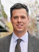 Daniel Vall's Instagram, Twitter & Facebook