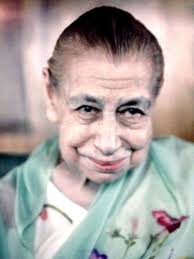 Double Meaning of 'Bear' and 'Bore' in English Language