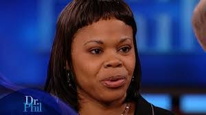 Laura Nuzzo's Instagram, Twitter & Facebook