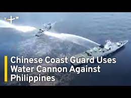 Chinese Coast Guard Blasts Water Cannons At Philippine Vessel in South China Sea | TaiwanPlus News - YouTube