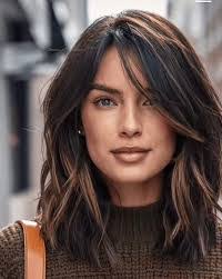 Karina Simpson's Instagram, Twitter & Facebook