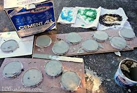 How To Make Crushed Glass Tie Dyed Concrete Coasters With Rapid Set Cement All Do It Yourself Fun Ideas Crushed Glass Cement Crafts Concrete Crafts