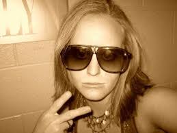 Margaret Powers (@margididdle) • Instagram photos and videos