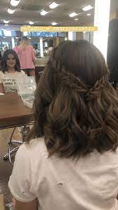 Pin By Ivy Almon On Penteados Prom Hairstyles For Short Hair Easy Hairstyles Thick Hair Styles