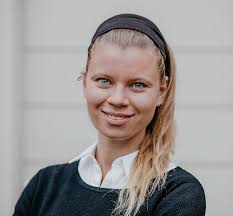 Dr. des. Natalia Iost