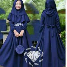 Untuk itu, pemilihan model baju pasangan muslim suami istri dan anak terbaru harus diperhatikan. Baju Muslim Anak Dhelisa Usia 1 2 3 4 5 6 7 8 9 10 11 12 Tahun Shopee Indonesia