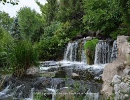 Lake Katherine A Beautiful Oasis In The Chicago Suburbs Top Ten Travel Blog Road Trip Fun Illinois Travel Walking In Nature