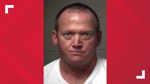 Paulding County detective charged with child molestation