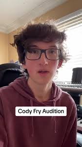 Liam Gildea's Instagram, Twitter & Facebook