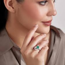 Buy MISS JO 92.5 Sterling Silver Pave Set Ribbon Ring with Emerald,  Cocktail Ring, Colour Crush Collection, Gift for Women, BIS Hallmarked -6  at ...