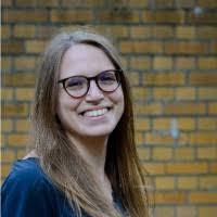 Rosalie Kern's Instagram, Twitter & Facebook