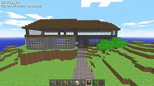 Minecraft is all about finding resources and building whatever you can imagine, but most people start out by buildin. Minecraft Classic House The Roof Was A Bit Tricky To Figure Out Though Minecraft