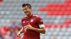 Check out his latest detailed stats including goals, assists, strengths & weaknesses and match ratings. Fc Bayern Lewandowski Bleibt Zumindest Dieses Jahr