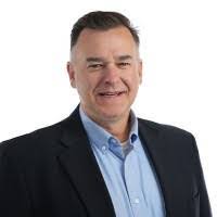 Larry Ouellette's Instagram, Twitter & Facebook