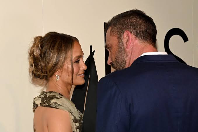 See Photos of Jennifer Lopez and Ben Affleck's Red-Carpet Reunion