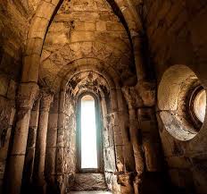 Kingsborough castle located in the village of clinton township, michigan, is the perfect setting for a wedding reception, bridal shower, or private party. Conisbrough Castle English Heritage