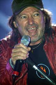 Ascolta il meglio di vasco qui: Vasco Rossi Diskografie Wikipedia